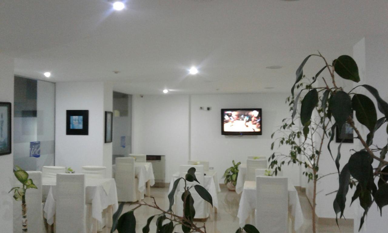 Hotel Sky Сан-Бернардо Экстерьер фото